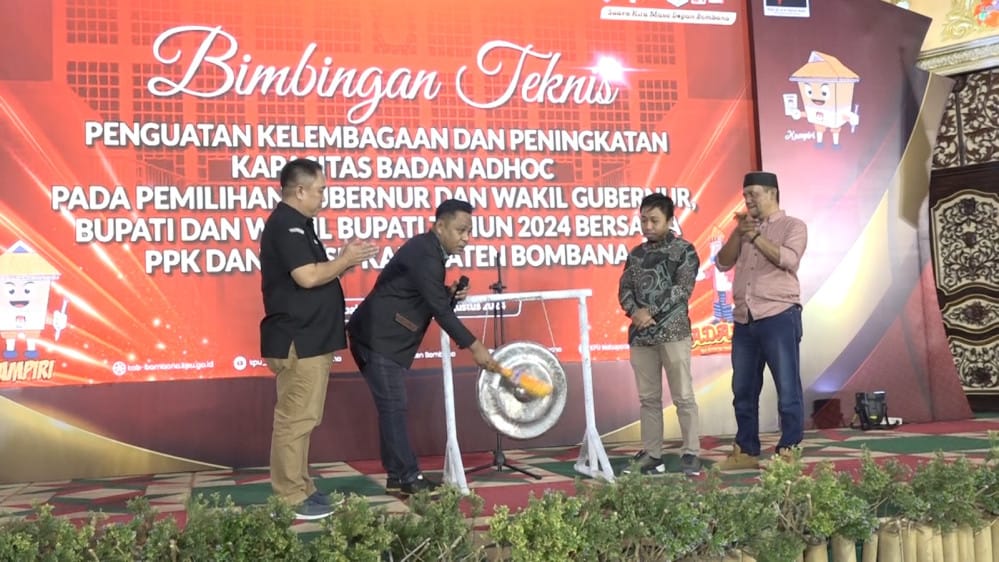 KPU Bombana Gelar Bimtek Penguatan Kelembagaan dan Peningkatan Kapasitas Badan Adhoc