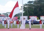 Pengibaran Duplikat Bendera Pusaka di Kolut Berlangsung Khidmat