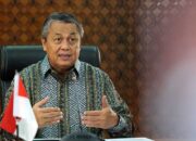 Prabowo Didesak Pecat Gubernur BI Perry